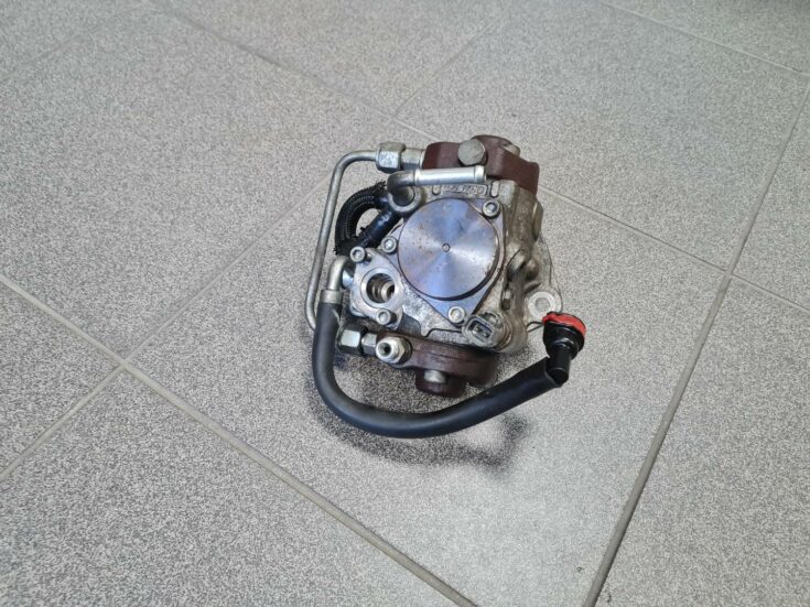 Augstspiediena degvielas sūknis priekš TOYOTA COROLLA VERSO 2005
