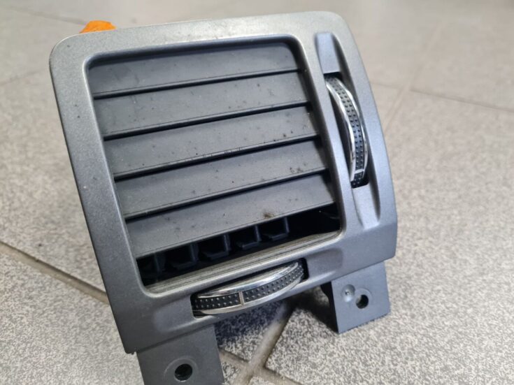 Mērinstrumentu paneļa gaisa vads, pa kreisi priekš OPEL VECTRA C 2006