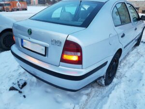 8 ŠKODA OCTAVIA 1997 года 3