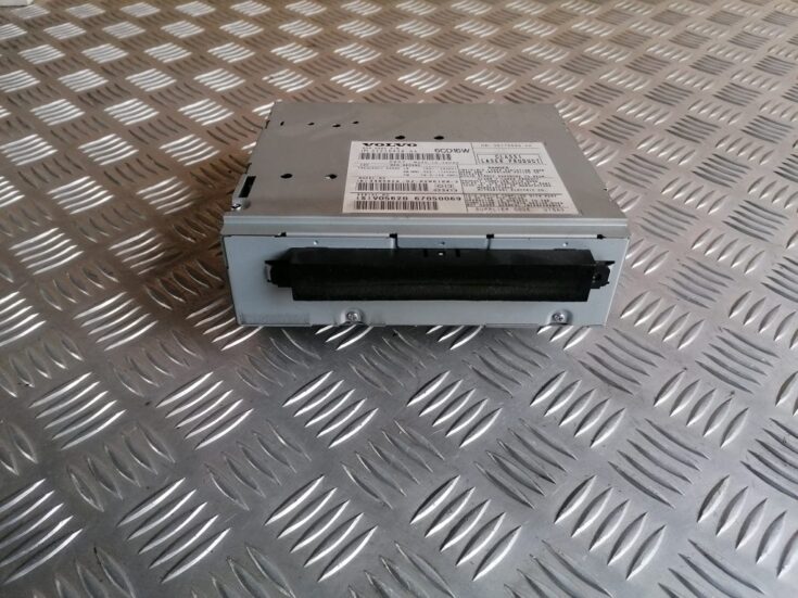 CD/DVD/Navigācijas bloks priekš VOLVO C30 2008 TURQUOISE