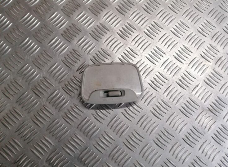 Aizmugurējo sēdvietu apgaismojums priekš CITROEN C-CROSSER 2009