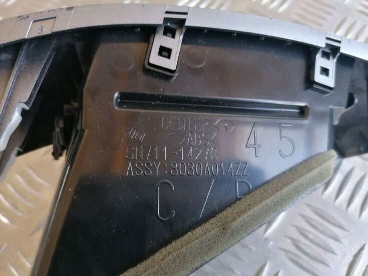 Mērinstrumentu paneļa gaisa vads, centrā priekš CITROEN C-CROSSER 2009