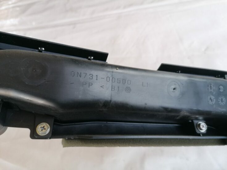 Mērinstrumentu paneļa gaisa vads, centrā priekš CITROEN C-CROSSER 2009