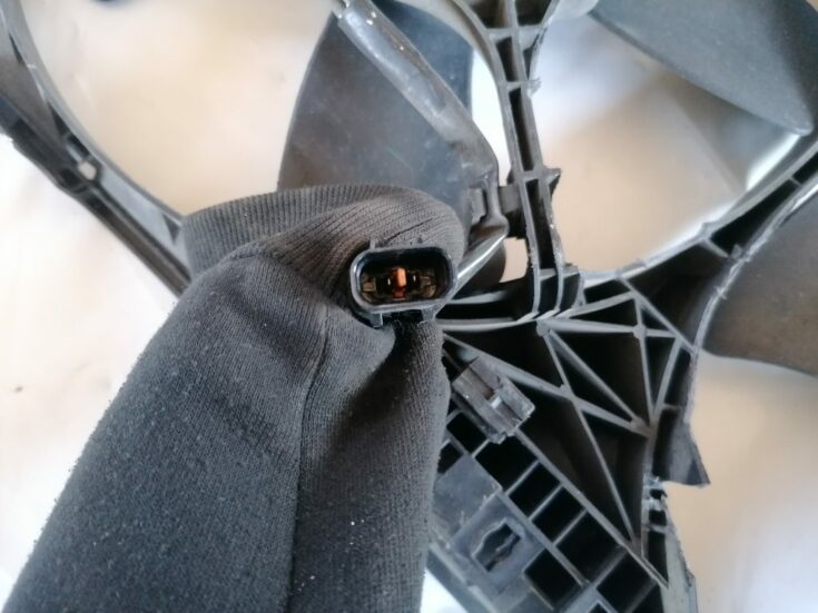 Dzesēšanas radiatora ventilators priekš CITROEN C-CROSSER 2009
