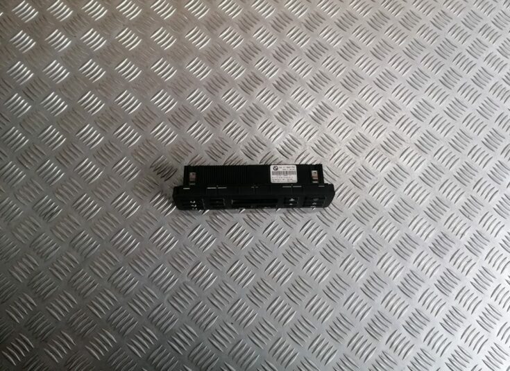 Klimata kontroles bloks priekš BMW 320D E46 2004 TOURING