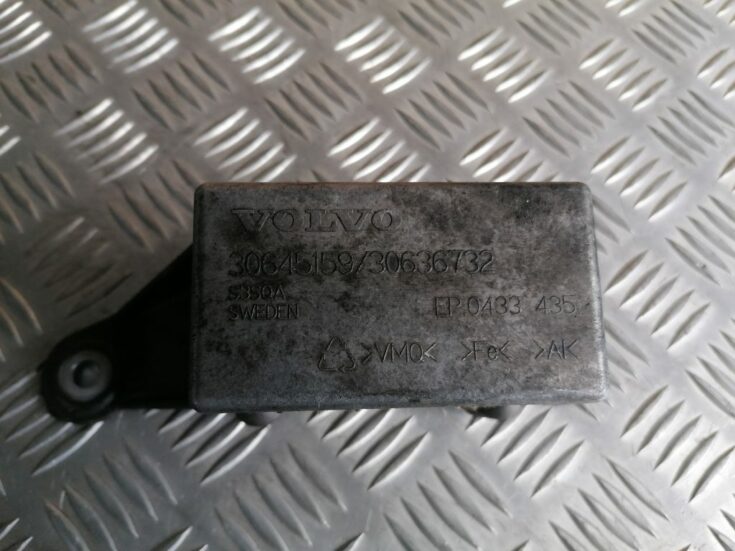 Dzinēja spilvens priekš VOLVO XC70 2007