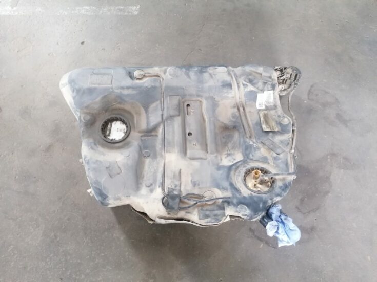 Degvielas tvertne priekš VOLVO XC70 2007