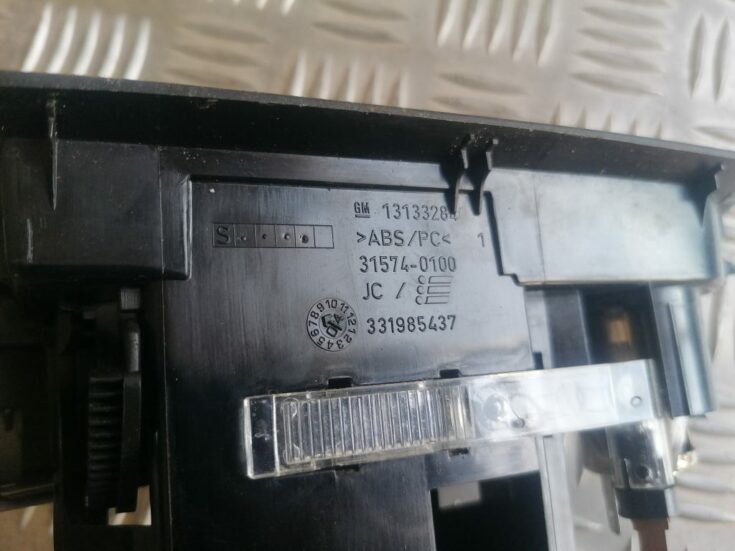 Pelnu trauks priekš OPEL ASTRA H 2005