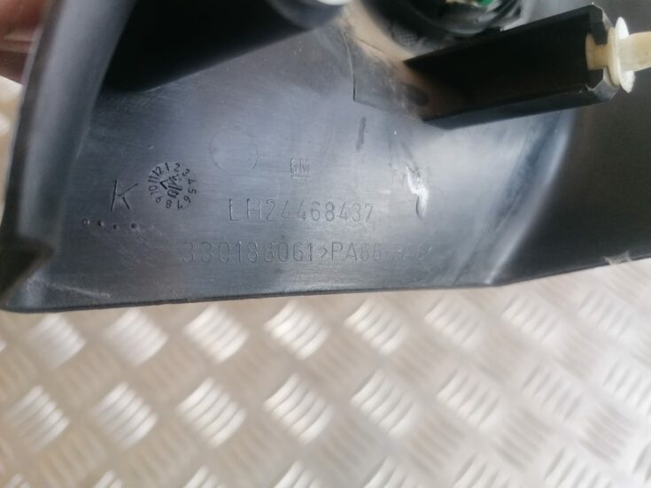 Durvju spoguļa apdares uzlika salonā (ar skaļruni) priekš OPEL ASTRA H 2005