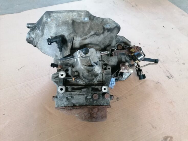 Mehāniska pārnesumkārba priekš OPEL ASTRA H 2005