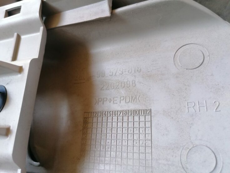 Vidējas salona statnes apdare priekš OPEL ZAFIRA 2004