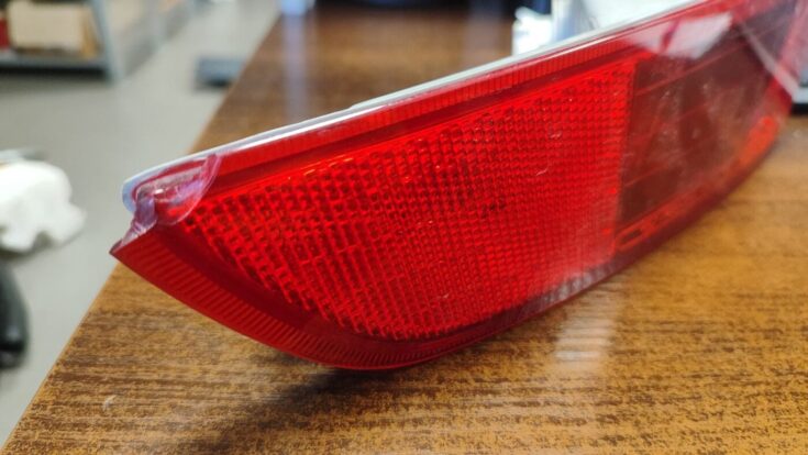 Miglas lukturis aizmugurē labā pusē priekš VOLVO XC60 2009