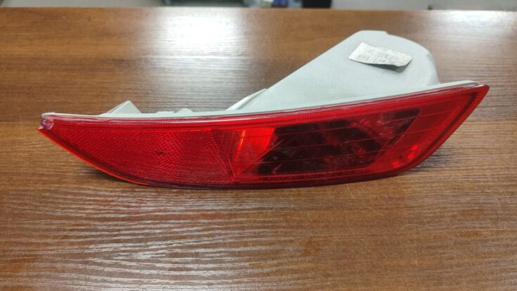 Miglas lukturis aizmugurē labā pusē priekš VOLVO XC60 2009