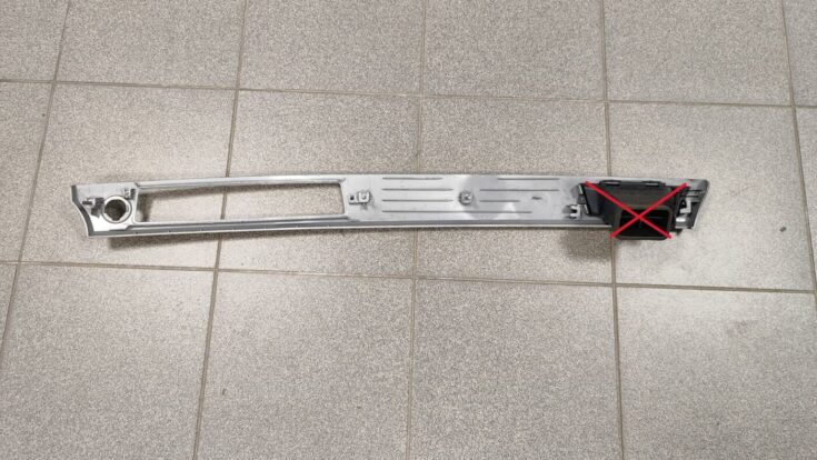 Mērinstrumentu paneļa dekoratīvā uzlika priekš BMW 330D E91 2008 TOURING