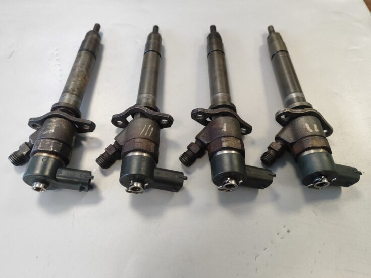 Degvielas smidzinātājs priekš VOLVO XC70 2004