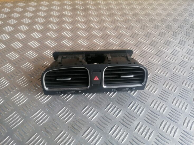 Mērinstrumentu paneļa gaisa vads, centrā priekš VW GOLF VARIANT 2012