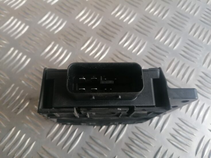 Sprieguma stabilizācijas bloks priekš VW GOLF VARIANT 2012