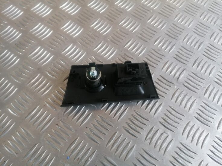 Audio/video AUX adapteris priekš KIA CEED 2007