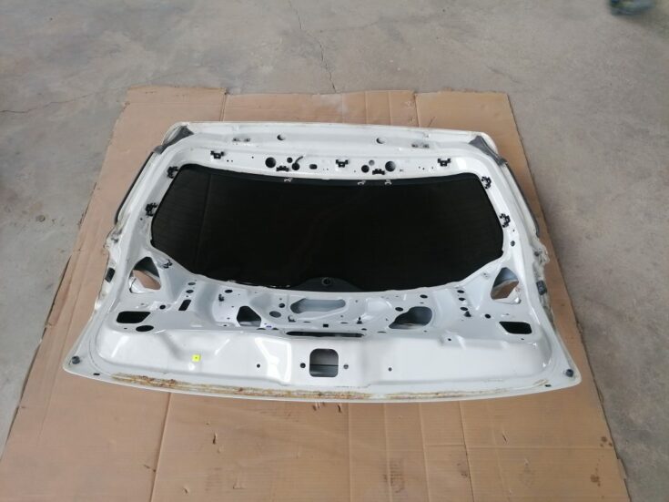 Bagāžnieka vāks priekš SUBARU LEGACY 2009