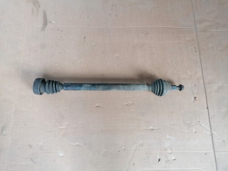 Pusass priekšēja labā priekš VW GOLF IV 1999