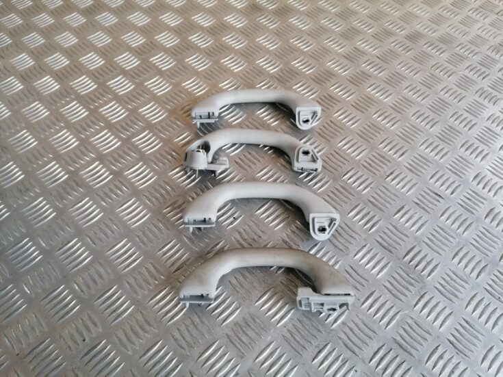 Salona rokturis griestos priekš VW GOLF IV 1999