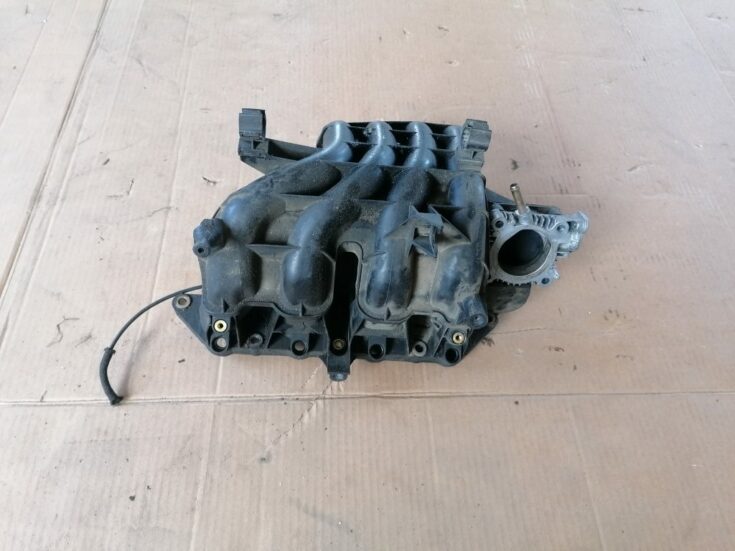 Ieplūdes kolektors priekš VW GOLF IV 1999