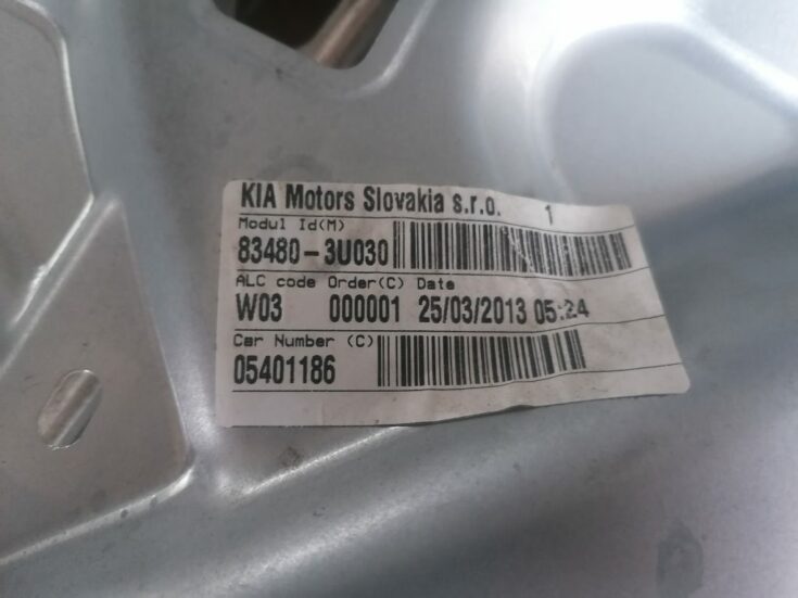 Stikla pacelšanas mehānisms aizmugurējais labais priekš KIA Sportage  2011-2016 834803U030