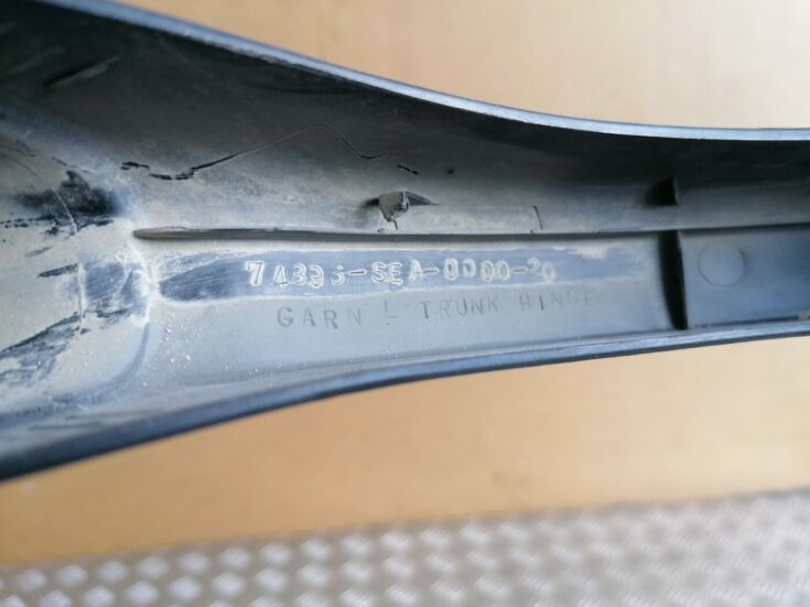 Bagažnieka eņģes uzlika priekš HONDA ACCORD 2007 YR562P