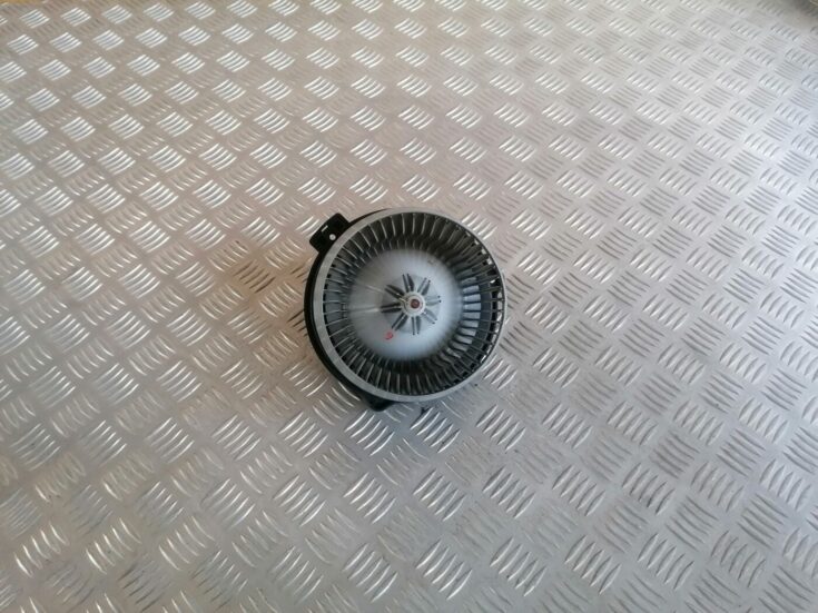Salona ventilators priekš HONDA CR-V 2006
