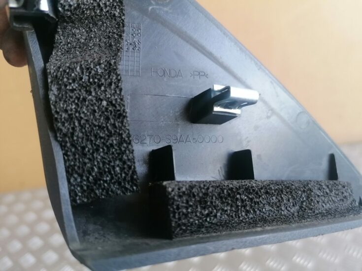Durvju spoguļa apdares uzlika salonā (bez skaļruņa) priekš HONDA CR-V 2006
