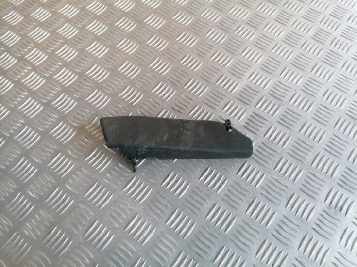 Salona plastmasa priekš HONDA CR-V 2006
