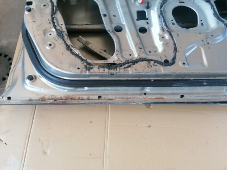 Priekšējās kreisās durvis priekš HONDA CR-V 2006