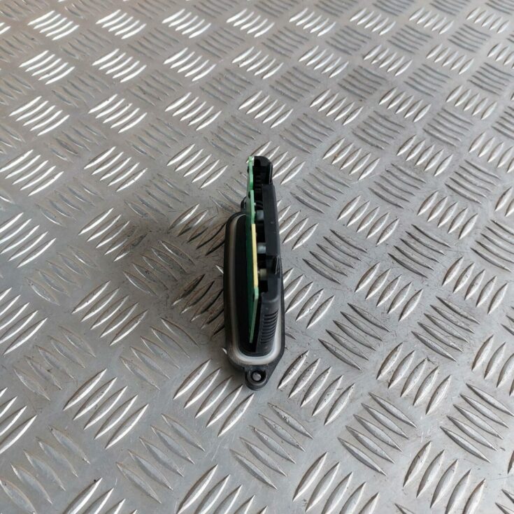 Priekšejo lukturu vadības bloks priekš BMW 520D F11 2011 TOURING