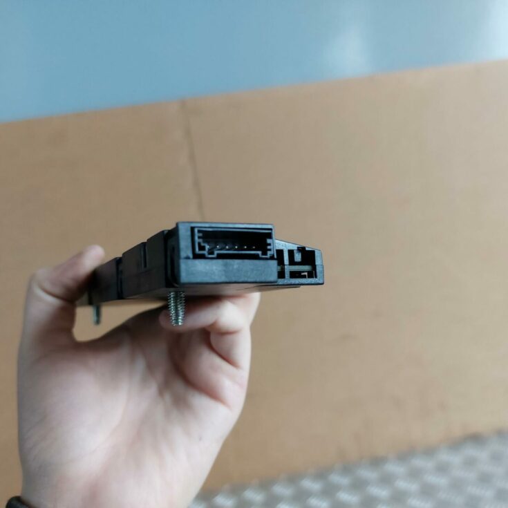 Antenas pastiprinātāja bloks priekš BMW 520D F11 2011 TOURING