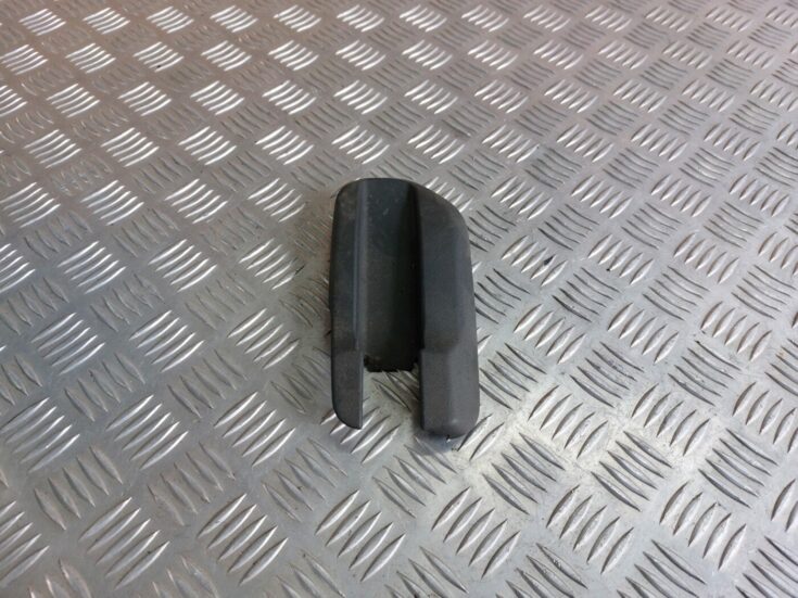 Salona plastmasa priekš HONDA CIVIC 2006