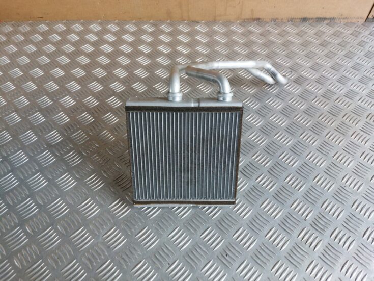 Apsildes sistēmas radiators priekš HONDA CIVIC 2006