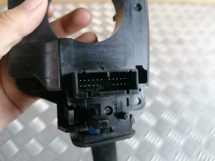 Stūres statnes slēdzis priekš VOLVO S80 2004