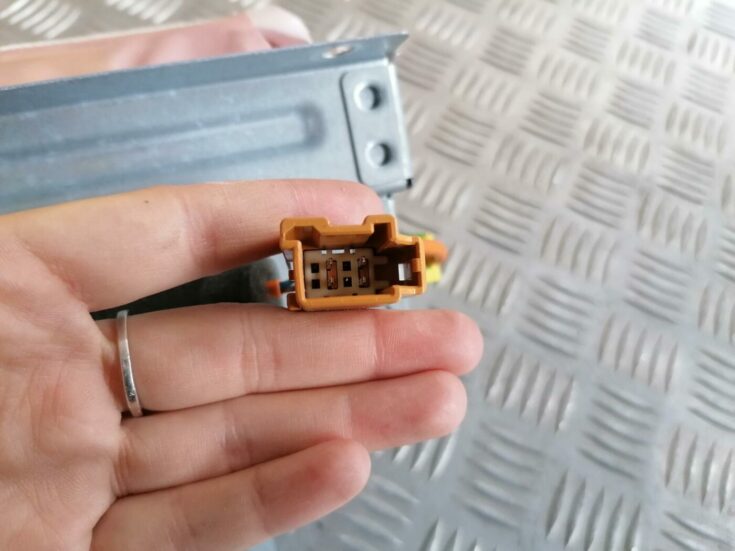 Mērinstrumentu paneļa drošības spilvens priekš VOLVO S80 2004
