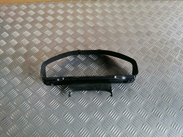 Spidometra apdare priekš VOLVO S80 2004