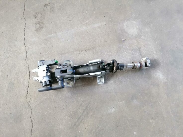 Stūres statne priekš VOLVO S80 2004