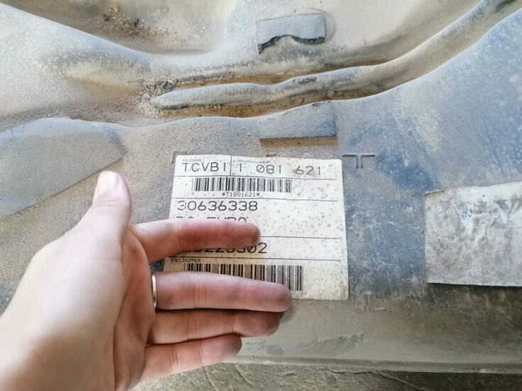 Degvielas tvertne priekš VOLVO S80 2004