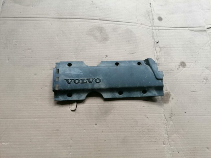 Dzinēja dekoratīvais vāks priekš VOLVO S80 2004