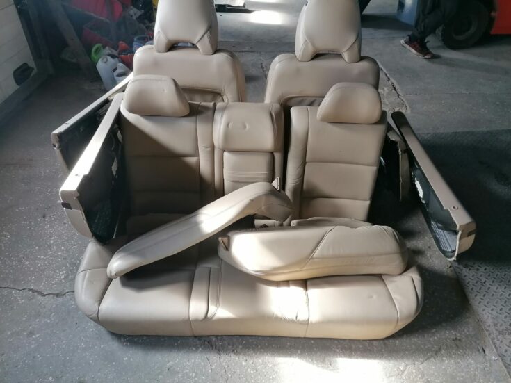 Sēdekļu komplekts priekš VOLVO S80 2004