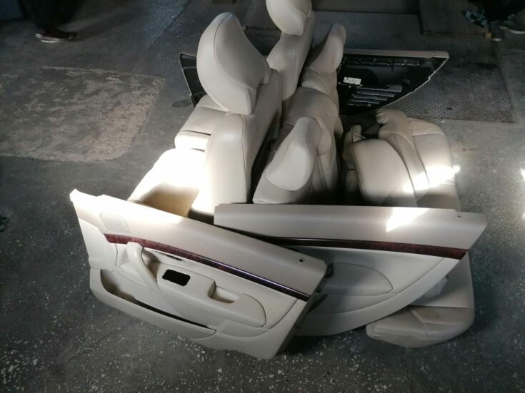 Sēdekļu komplekts priekš VOLVO S80 2004