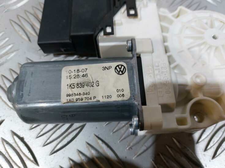 Elektrisko stiklu motors priekš VW JETTA 2008