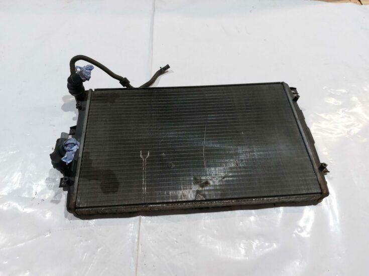 Dzesēšanas radiators priekš VW JETTA 2008