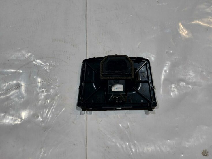 Mērinstrumentu paneļa gaisa vads, centrā priekš VW JETTA 2008