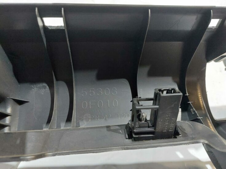 Mērinstrumentu panelis priekš TOYOTA COROLLA VERSO 2006