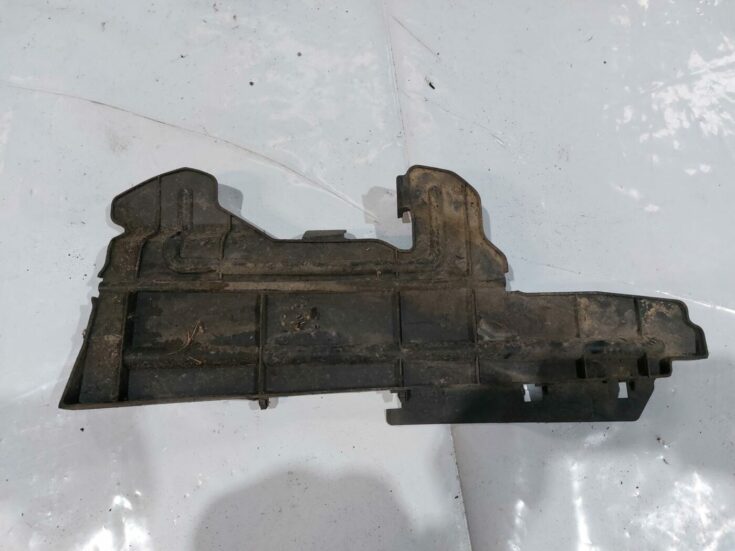 Ieplūdes gaisa deflektors, pa kreisi priekš TOYOTA COROLLA VERSO 2006