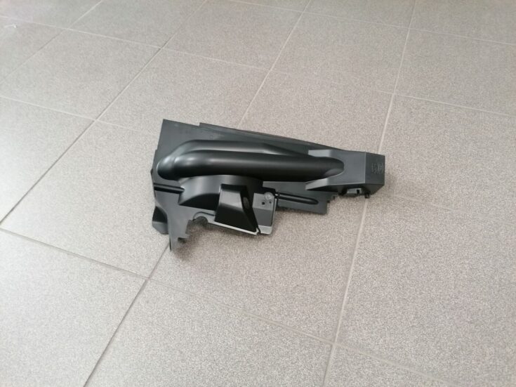 Ieplūdes gaisa deflektors priekš FORD C-MAX 2010-2019